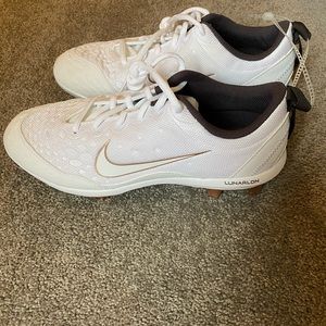 Brand new Nike Hyperdiamond lunarlon